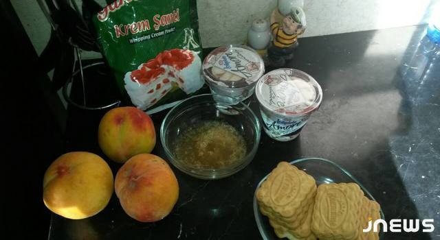 ТОРТ “ФРУКТОВО-ЙОГУРТОВЫЙ”