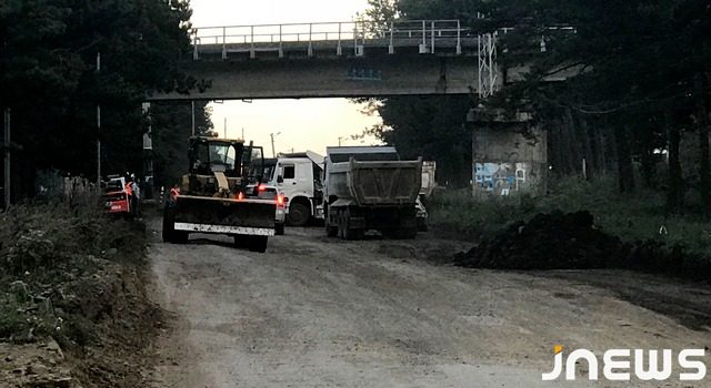 Дорога из Айазмы до Цалки труднопроходима из-за ремонта