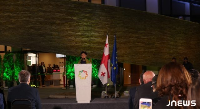 В Ахалкалаки состоялось долгожданное открытие Дома Юстиции