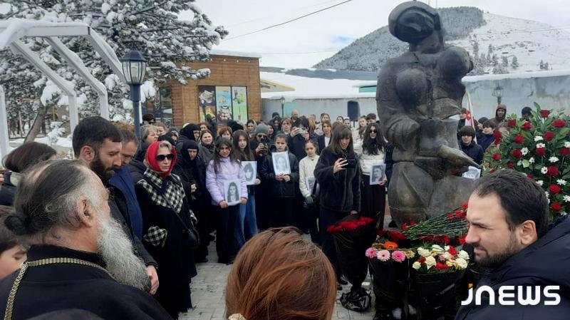 В Ахалкалаки отдали дань памяти жертвам 9 апреля