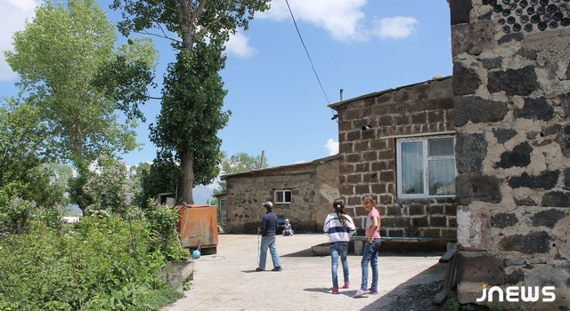 В  Дадеше хорошо знают цену воды