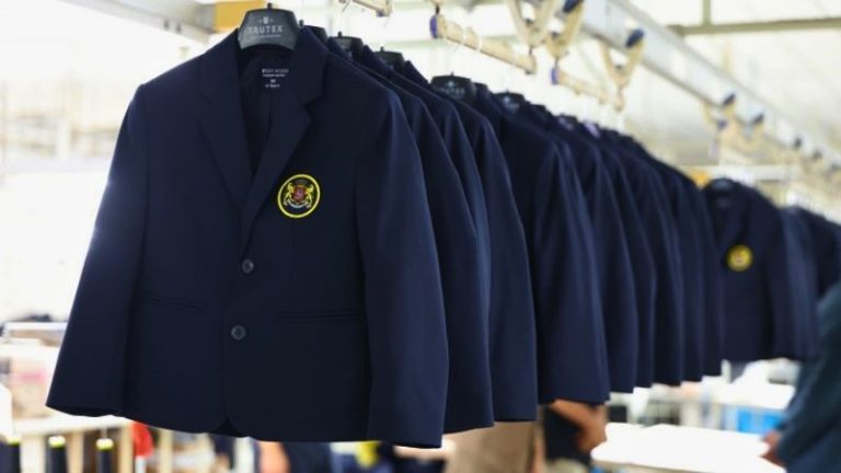 Продажи начнутся 1 сентября — что нужно знать о покупке школьной формы