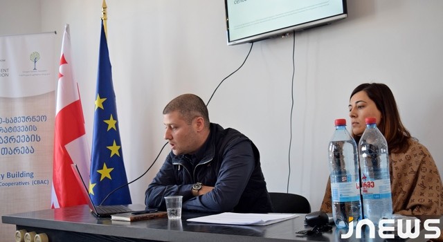 Для развития  кооперативов