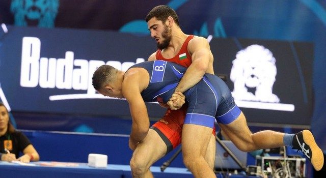 Бронзовым призером мира стал Айк Мнацаканян
