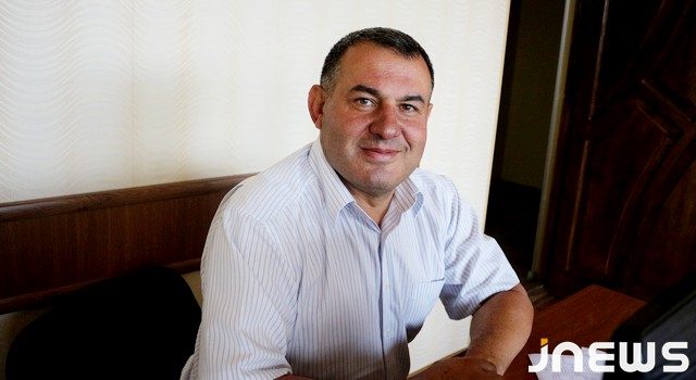 В центре внимания нового председателя Сакребуло сельские дороги