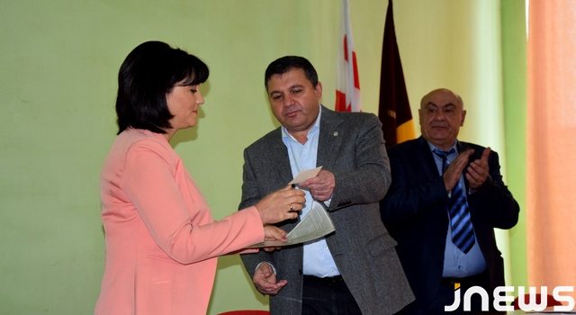 Новый мэр Ниноцминды приступила к работе