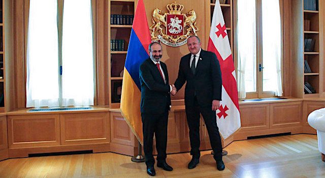 Армянская делегация встретилась с Квирикашвили, Маргвелашвили и с кабинетом министров