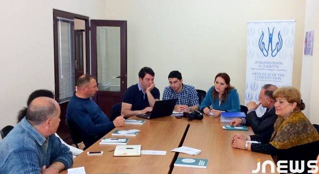 В защиту прав женщин