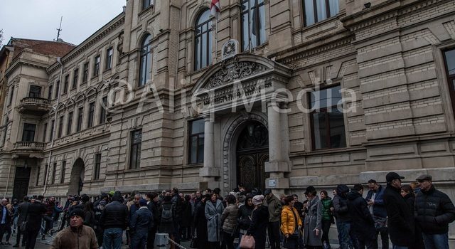 Судебное дело “Рустави 2” проходит на фоне акций протеста