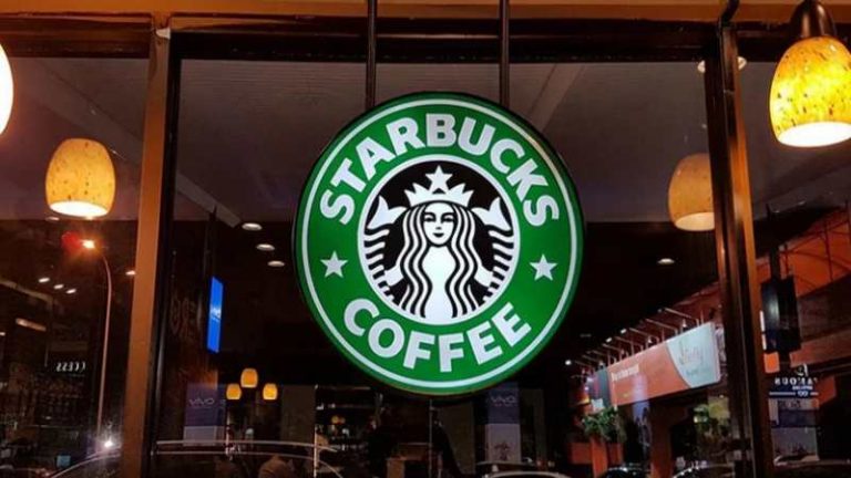 В Тбилиси официально открылся первый Starbucks