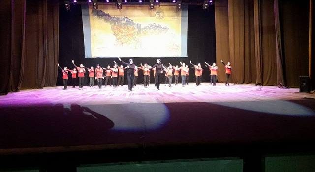 «Потанцуем по-грузински»