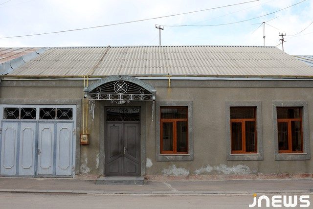 Продается дом c новым ремонтом(R)