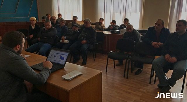 Продолжается программа поддержки микро и малого бизнеса