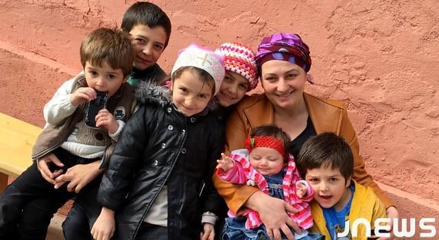 Воспитывая 6-ых и ожидая 2-их