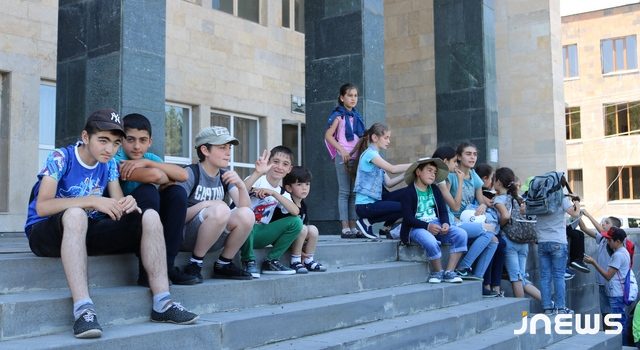 В Ахалкалаки стартовал городской лагерь