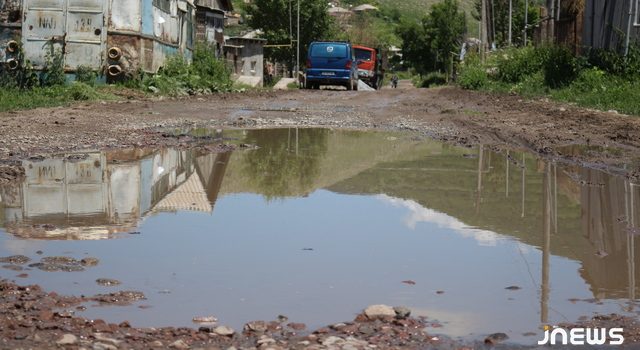 Асфальтируется дорога села Мерения