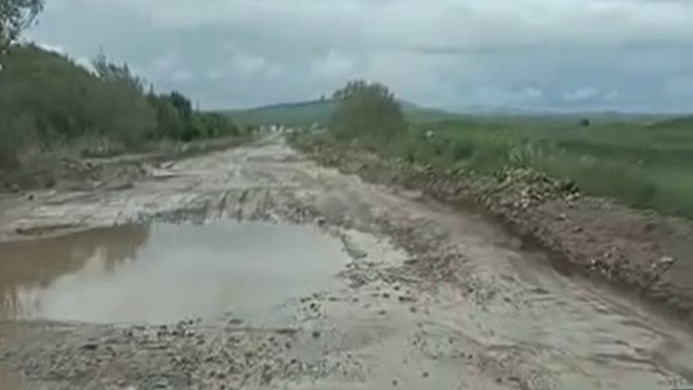 Дорога Ахалкалаки–Карцах разрушена: жители и водители требуют срочной реабилитации