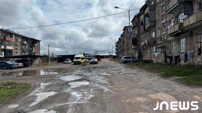 Жители бывшего «военного городка №1» требуют благоустройства