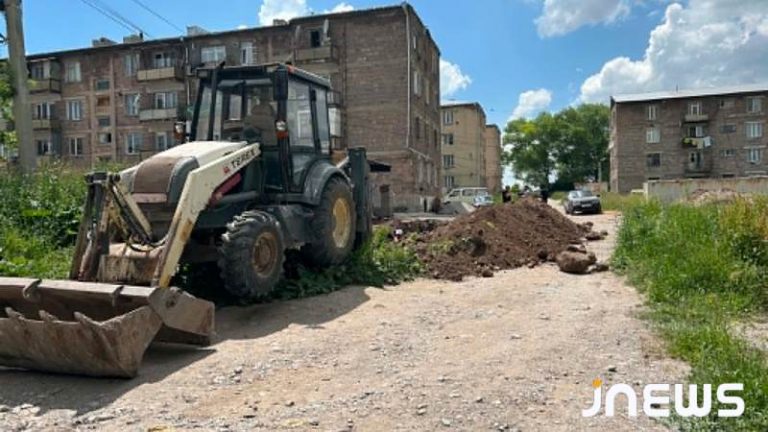В бывшем военном городке №1 Ахалкалаки реабилитируют канализационную систему