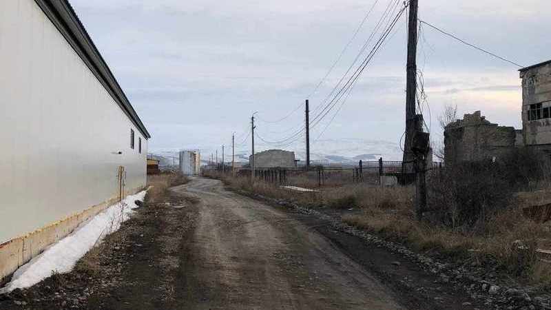 Продается земельный участок 5 га и здание в Ахалкалаки (R)