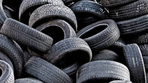 Будут штрафовать за неправильное размещение использованных шин, металлолома…