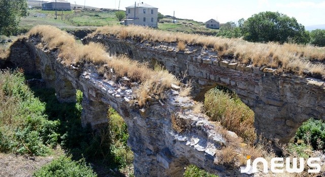 В Паравани проводят археологические раскопки