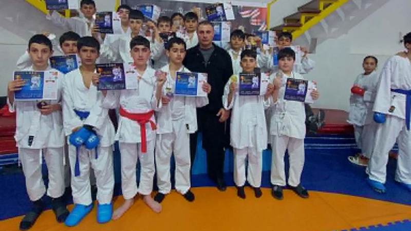 Юные каратисты Ахалкалаки завоевали 17 медалей на чемпионате в Мцхета
