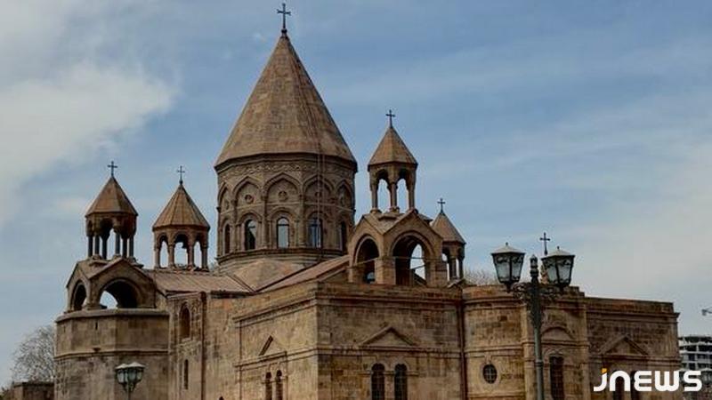 Գերագույն հոգևոր խորհուրդը հանդես է եկել հայտարարությամբ