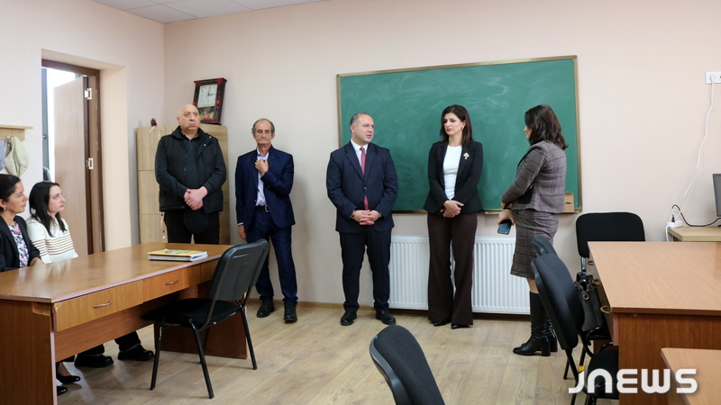 Программа “1+4” для национальных меньшинств продолжится, но станет короче