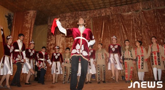 Руководствуясь духом танцев