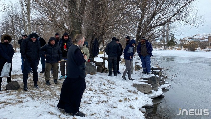 В селе Хоспио прошла церемония освящения воды