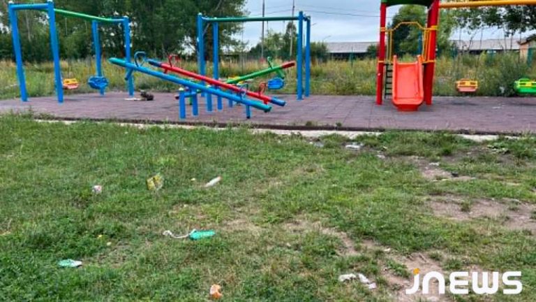 Чего не хватает для поддержания чистоты в общественных местах