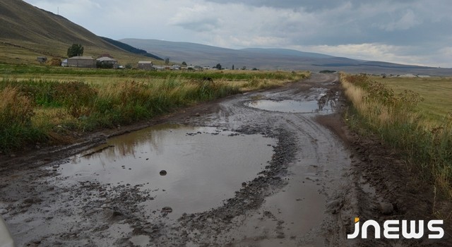 Завтра ожидаются осадки, в высокогорных районах может пойти снег