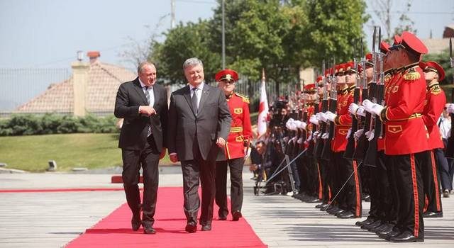 Порошенко в Грузии. Саакашвили не обошли стороной