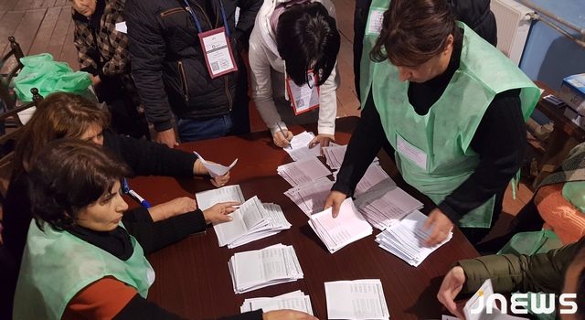По результатам 4-ёх участков побеждает “Грузинская мечта”