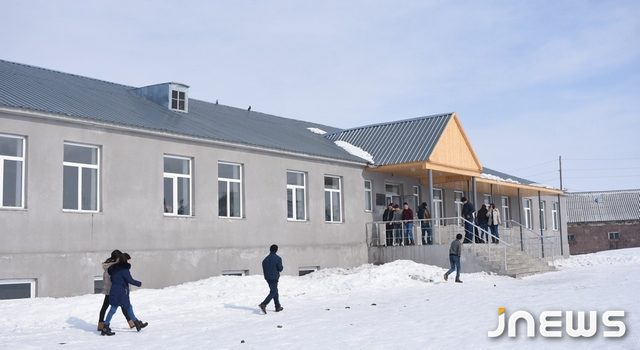 Школа благоустроена, но решены не все проблемы