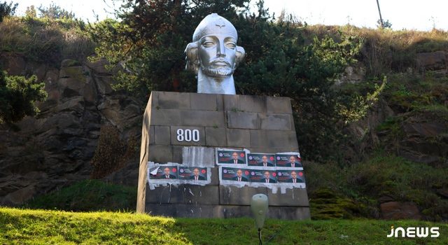 Шота Руставели “в центре” предвыборной агитации