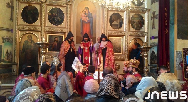 Сурб Геворг опять открыл свои двери перед верующими