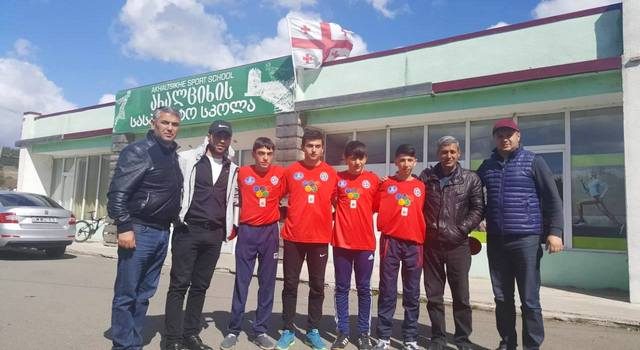 И в теннисе оказались первыми