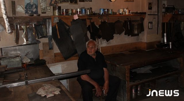 Дело жестянщика уже не в почете…