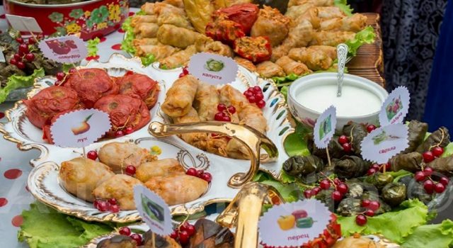 Толма объединила население Тбилиси