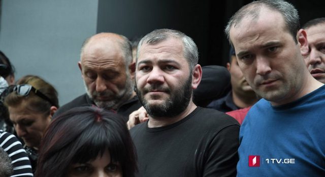 Совершившего убийство не оказалось, в Тбилиси требуют отставки главного прокурора