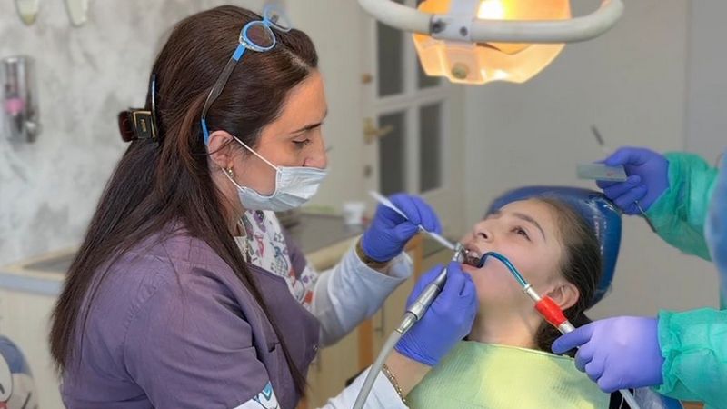 Стоматологическая клиника “Ani Dent” – широкий спектр услуг в одном месте (R)