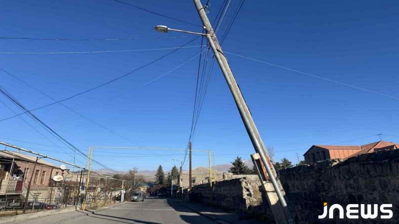 На улице Санапиро в Ахалкалаки есть проблема с ночным освещением