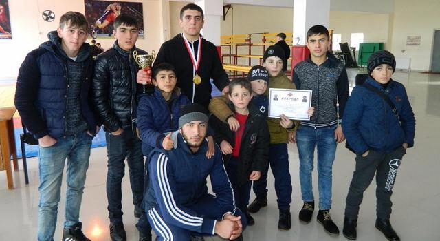 Золотая медаль с Багдати