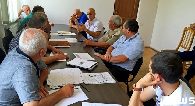 В Сакребуло приняли поправки к бюджету 2016