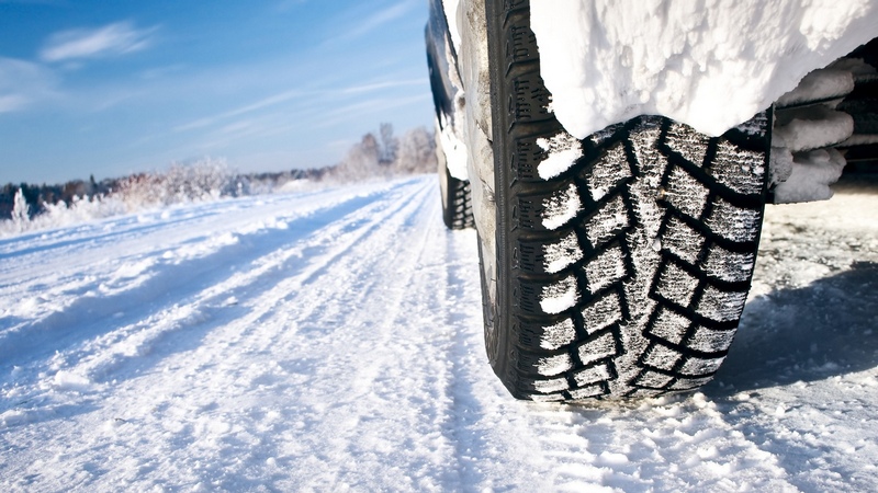 Список дорог, где с 1 декабря и до 1 марта будет обязательно использование зимних шин