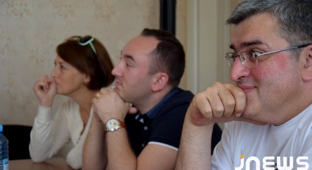 «Здесь никакого сепаратизма нет. Люди, оставьте нас в покое»