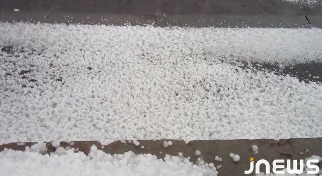 Непогода лишила электричества