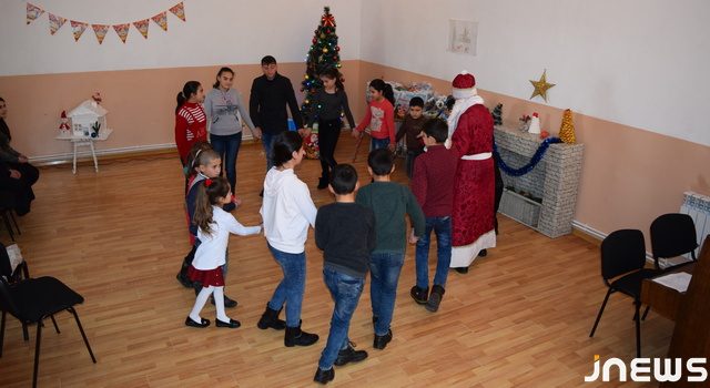 Ахалкалакские дети получили подарки от САПГ